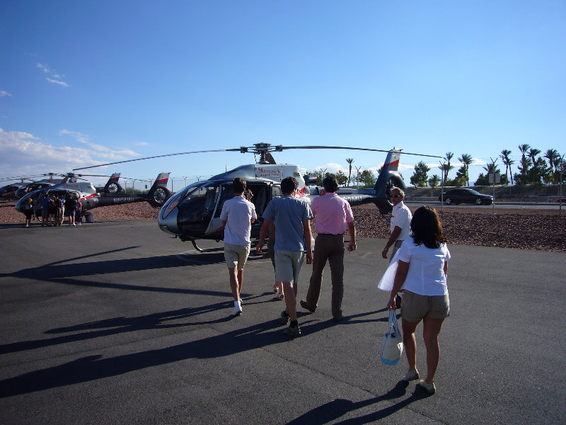 Maverick-Grand-Canyon-Helicopter-Tour-001