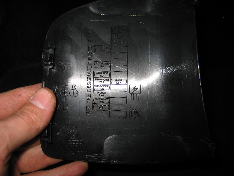 Mazda-CX-5-Electrical-Fuses-Replacement-Guide-011