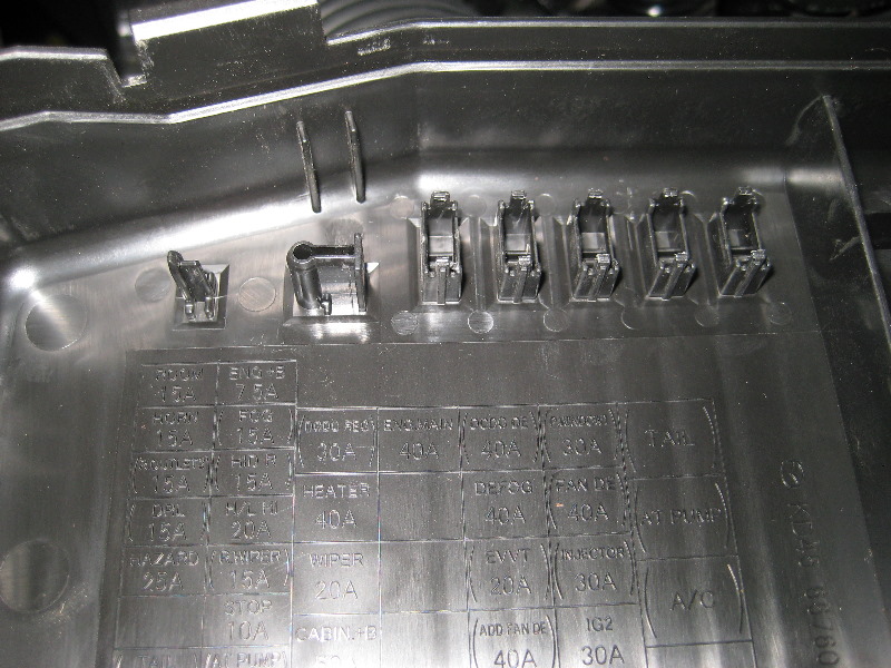 Mazda-CX-5-Electrical-Fuses-Replacement-Guide-012