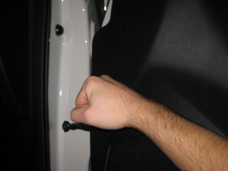 Mazda-CX-5-Interior-Door-Panel-Removal-Guide-046