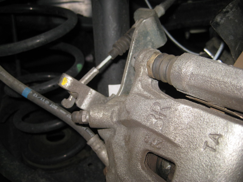 MazdaCX5RearDiscBrakePadsReplacementGuide033