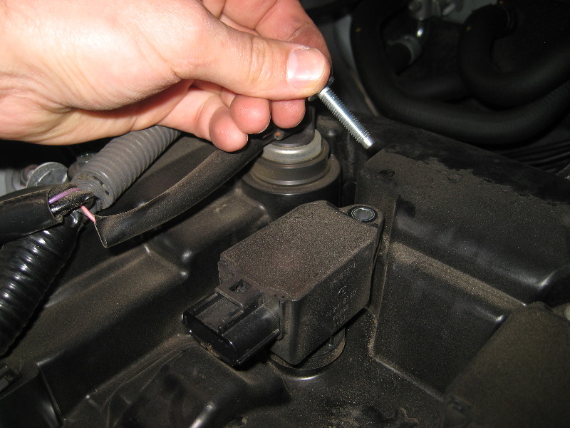 Mazda-CX-5-SkyActiv-G-Engine-Spark-Plugs-Replacement-Guide-009