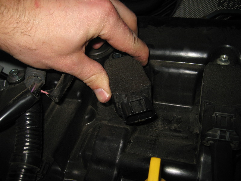 Mazda-CX-5-SkyActiv-G-Engine-Spark-Plugs-Replacement-Guide-010