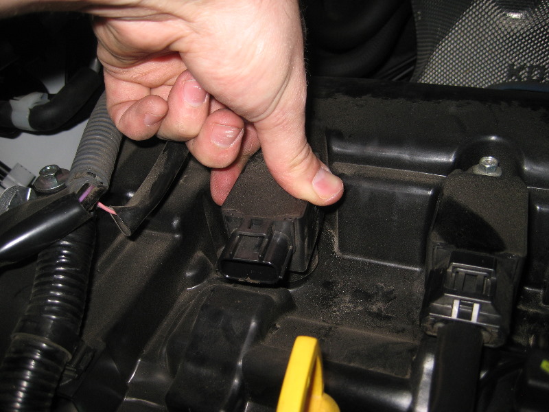 Mazda-CX-5-SkyActiv-G-Engine-Spark-Plugs-Replacement-Guide-022