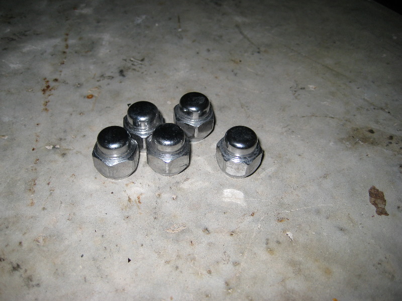 Mazda-CX-9-Front-Brake-Pads-Replacement-Guide-007