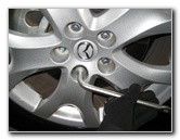 Mazda-CX-9-Front-Brake-Pads-Replacement-Guide-006