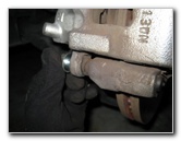 Mazda-CX-9-Front-Brake-Pads-Replacement-Guide-028