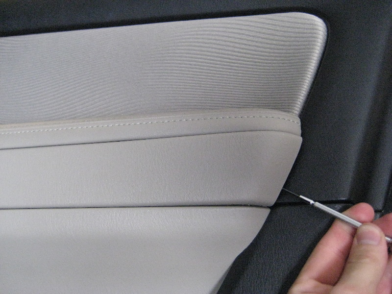 Mazda-CX-9-Front-Door-Panel-Removal-Guide-009