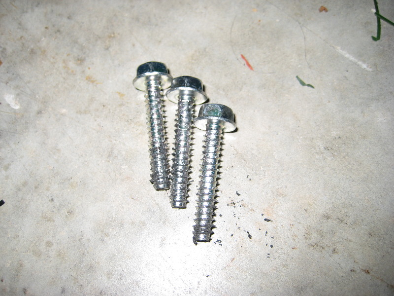 Mazda-CX-9-Front-Door-Panel-Removal-Guide-035