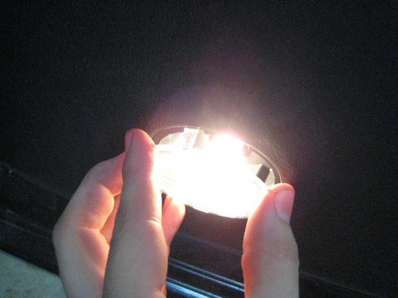 Mazda-CX-9-Front-Door-Panel-Removal-Guide-047