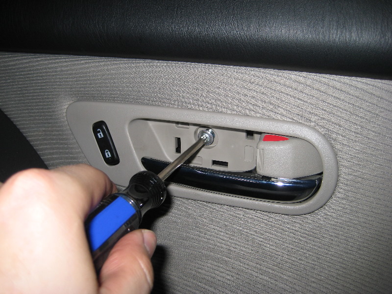 Mazda-CX-9-Front-Door-Panel-Removal-Guide-053