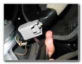 Mazda-CX-9-Front-Door-Panel-Removal-Guide-028