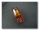 Mazda-CX-9-Headlight-Bulbs-Replacement-Guide-044