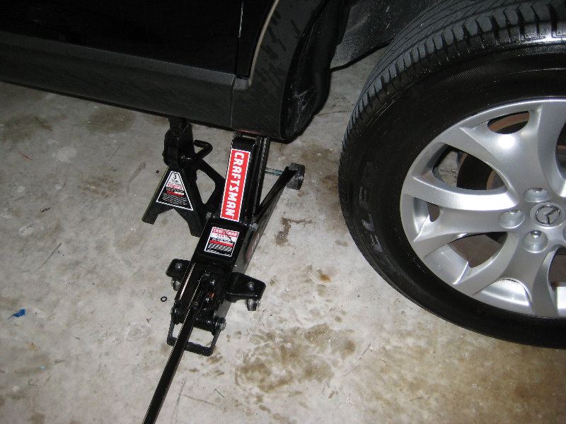 Mazda-CX-9-MZI-V6-Engine-Oil-Change-Guide-004