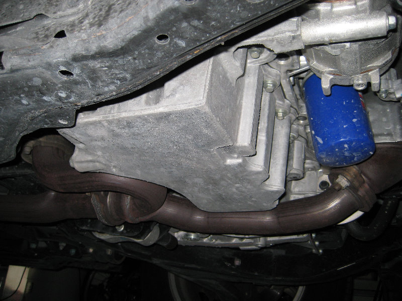 Mazda-CX-9-MZI-V6-Engine-Oil-Change-Guide-005