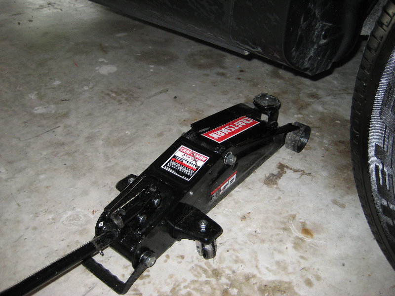 Mazda-CX-9-MZI-V6-Engine-Oil-Change-Guide-021