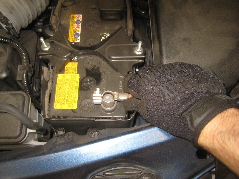 MazdaMX5Miata12VAutomotiveBatteryReplacementGuide004