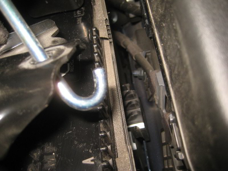 Mazda-MX-5-Miata-12V-Automotive-Battery-Replacement-Guide-026