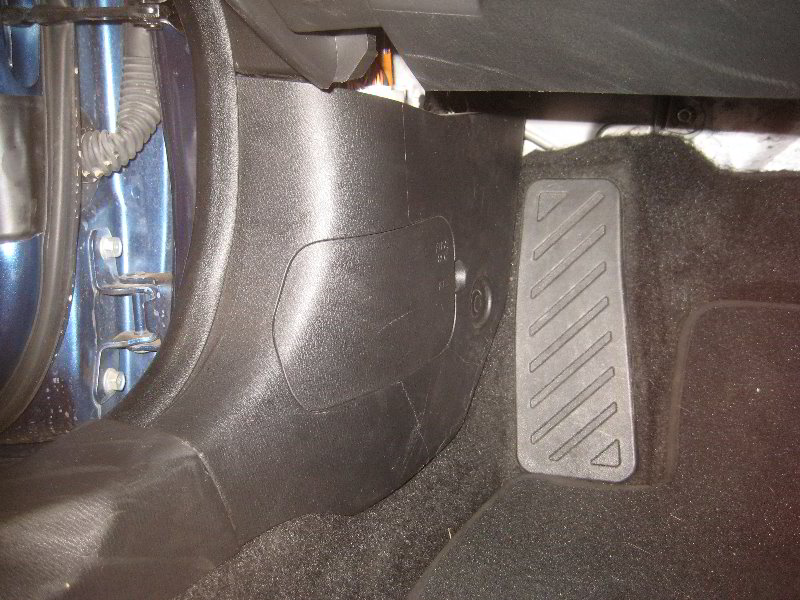 Mazda-MX-5-Miata-Electrical-Fuses-Replacement-Guide-008