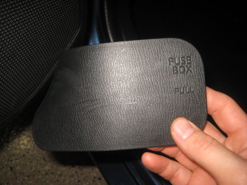 Mazda-MX-5-Miata-Electrical-Fuses-Replacement-Guide-010