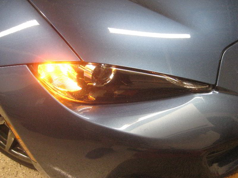 Mazda-MX-5-Miata-Front-Turn-Signal-Light-Bulbs-Replacement-Guide-024