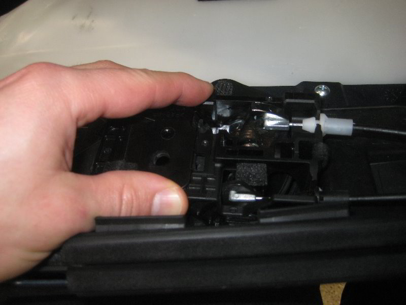 Mazda-MX-5-Miata-Interior-Door-Panel-Removal-Speaker-Replacement-Guide-026