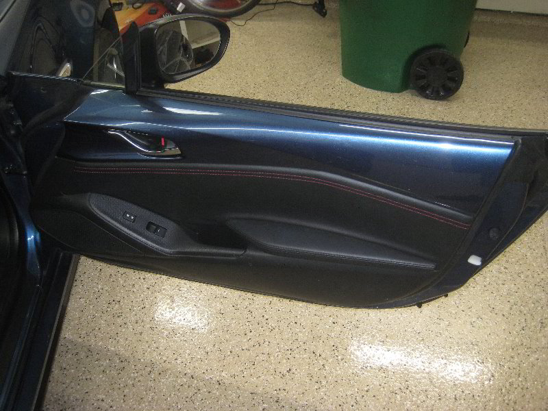 Mazda-MX-5-Miata-Interior-Door-Panel-Removal-Speaker-Replacement-Guide-039