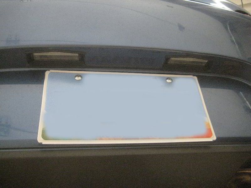 Mazda-MX-5-Miata-License-Plate-Light-Bulbs-Replacement-Guide-001