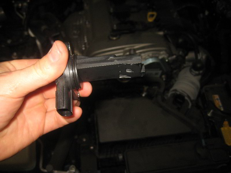 Mazda-MX-5-Miata-MAF-Sensor-Replacement-Guide-009