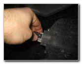 Mazda-MX-5-Miata-Reverse-Tail-Light-Bulbs-Replacement-Guide-005