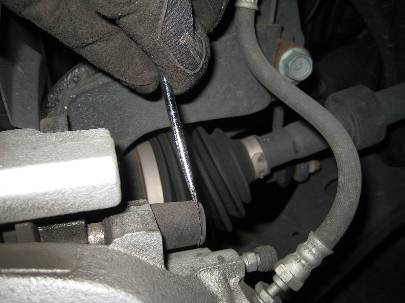 Mazda-Mazda3-Front-Brake-Pads-Replacement-Guide-011