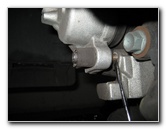 Mazda-Mazda3-Front-Brake-Pads-Replacement-Guide-019