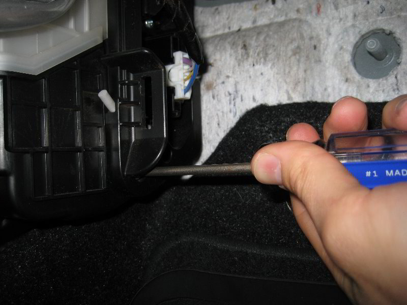 Mazda-Mazda3-HVAC-Cabin-Air-Filters-Replacement-Guide-012