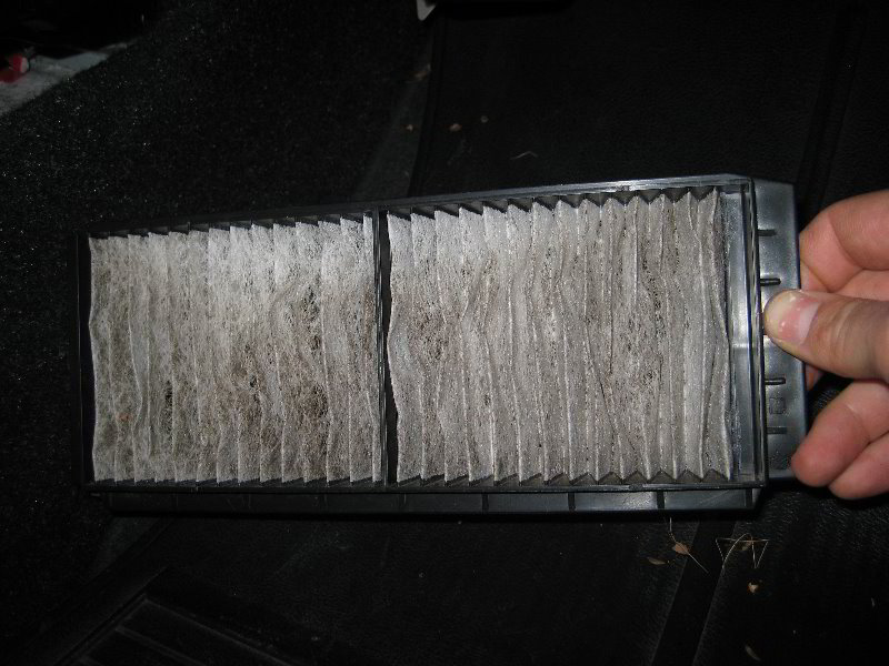 Mazda-Mazda3-HVAC-Cabin-Air-Filters-Replacement-Guide-017