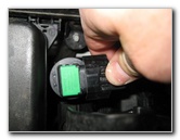 Mazda-Mazda3-Headlight-Bulbs-Replacement-Guide-005