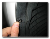 Mazda-Mazda3-Headlight-Bulbs-Replacement-Guide-038