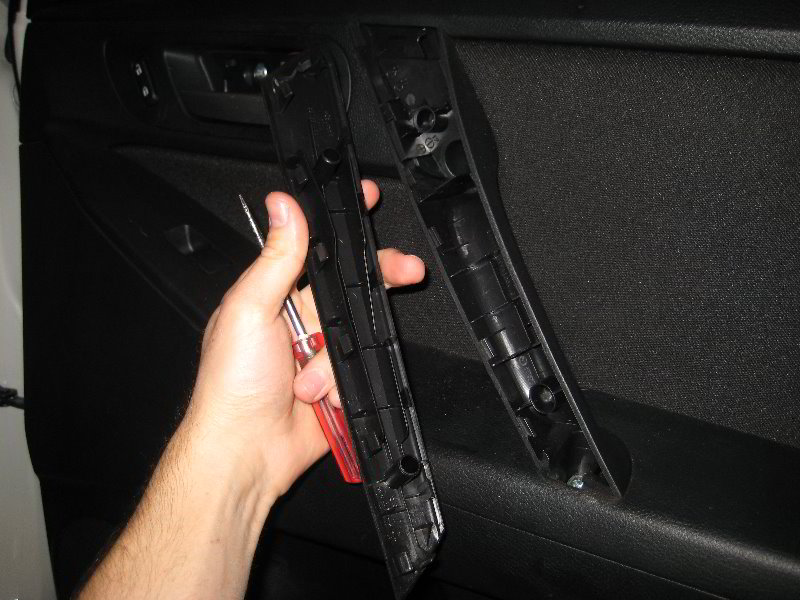 Mazda-Mazda3-Interior-Door-Panel-Removal-Guide-005