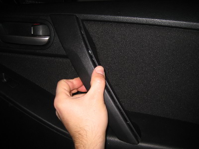 Mazda-Mazda3-Interior-Door-Panel-Removal-Guide-053