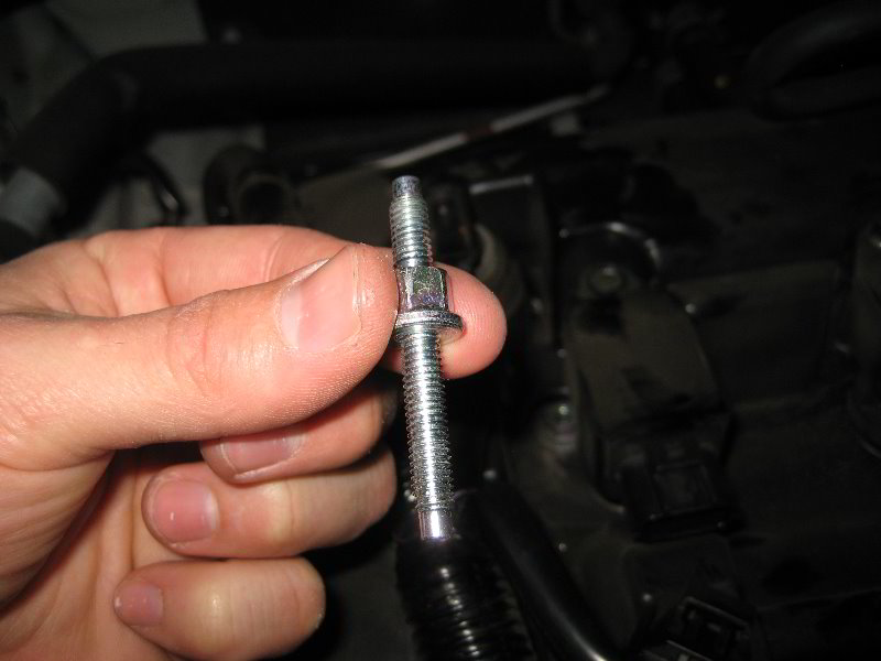 Mazda-Mazda3-Skyactiv-G-2L-I4-Engine-Spark-Plugs-Replacement-Guide-013