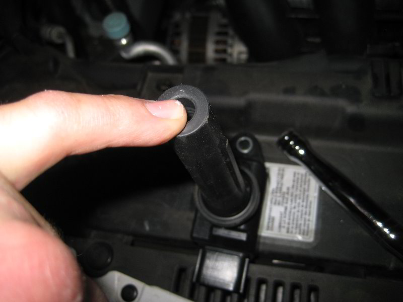 Mazda-Mazda3-Skyactiv-G-2L-I4-Engine-Spark-Plugs-Replacement-Guide-023