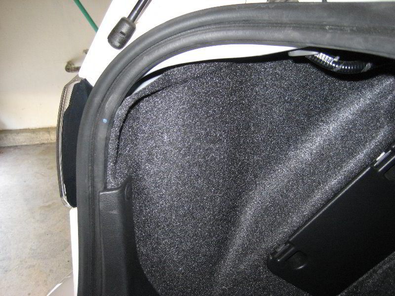 MazdaMazda3TailLightBulbsReplacementGuide002