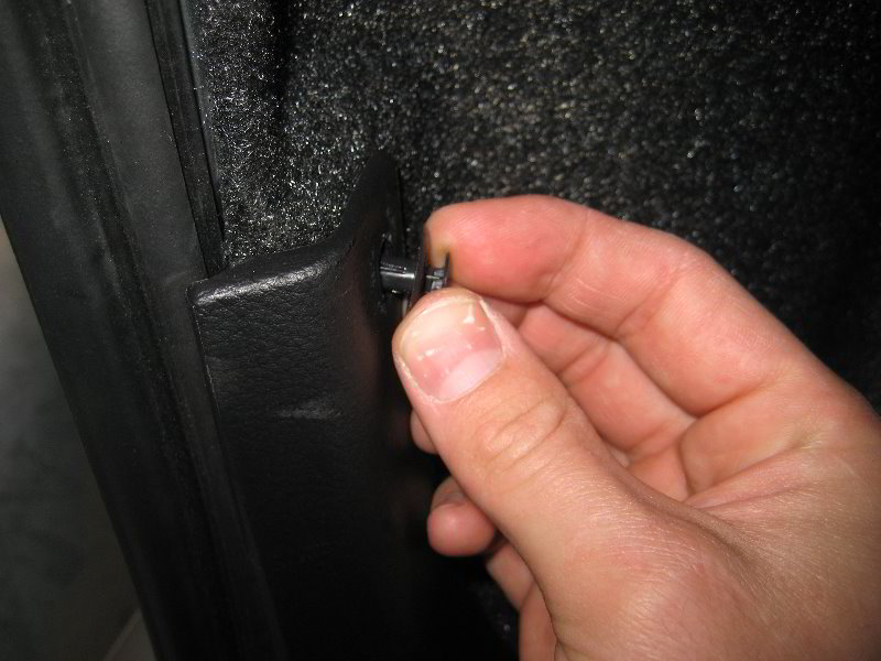 Mazda-Mazda3-Tail-Light-Bulbs-Replacement-Guide-020