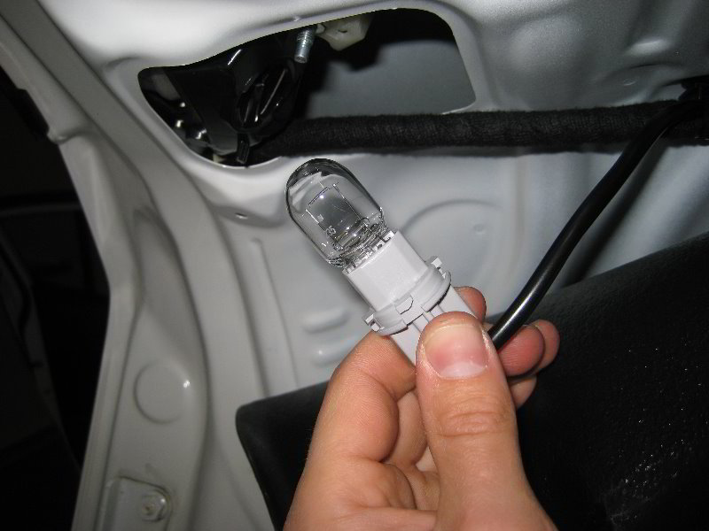 MazdaMazda3TailLightBulbsReplacementGuide032