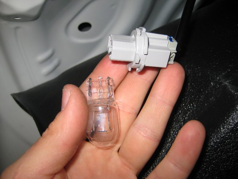 MazdaMazda3TailLightBulbsReplacementGuide033