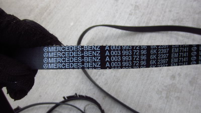 2006-2011-Mercedes-Benz-ML-350-Serpentine-Accessory-Belt-Replacement-Guide-021