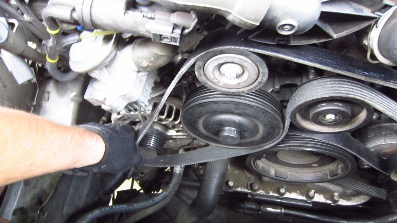 2006-2011-Mercedes-Benz-ML-350-Serpentine-Accessory-Belt-Replacement-Guide-024