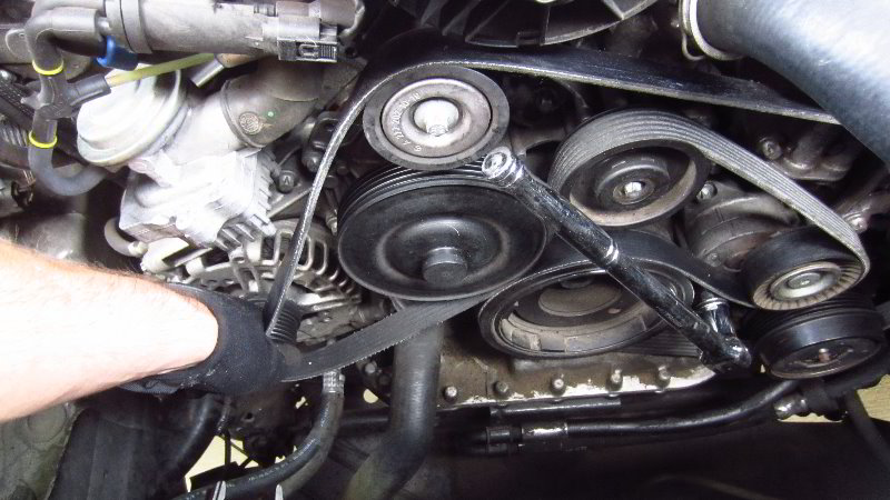 2006-2011-Mercedes-Benz-ML-350-Serpentine-Accessory-Belt-Replacement-Guide-026