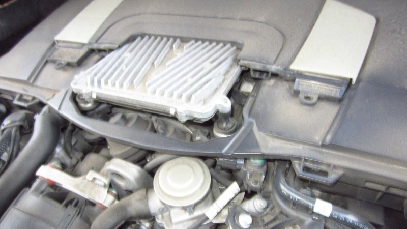 2006-2011-Mercedes-Benz-ML-350-Serpentine-Accessory-Belt-Replacement-Guide-031