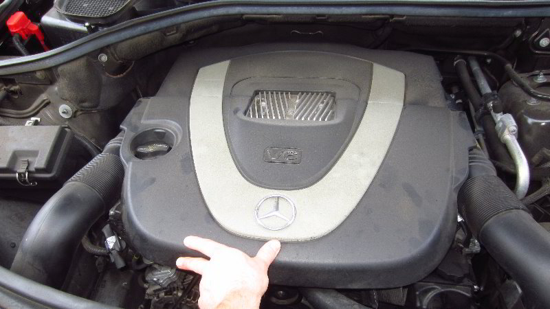 2006-2011-Mercedes-Benz-ML-350-Serpentine-Accessory-Belt-Replacement-Guide-032