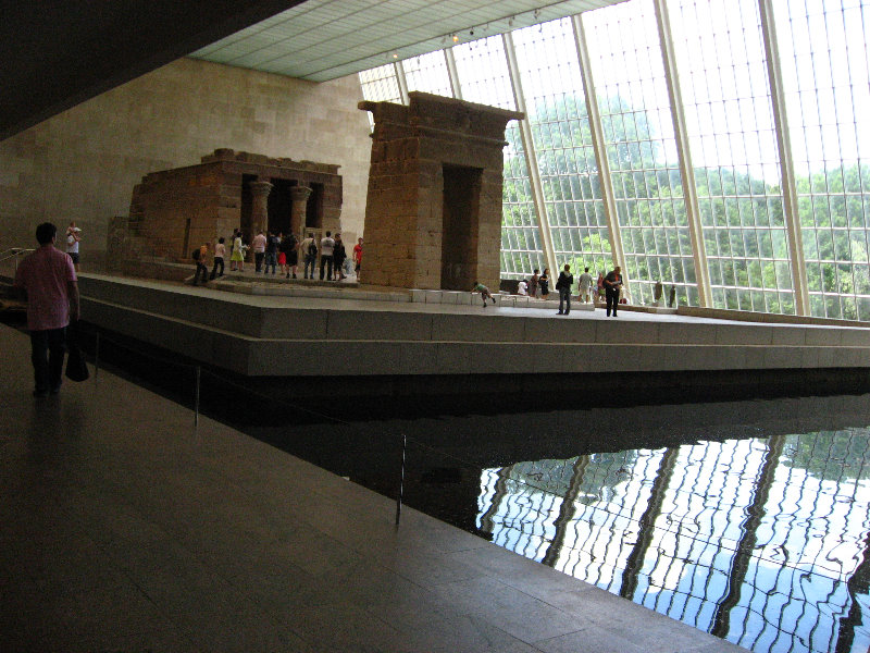 Metropolitan-Museum-of-Art-Manhattan-NYC-007